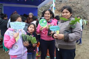 INFOVIDA | Feria ambiental: Familias de Villa María del Triunfo se comprometen hacer frente al cambio climático