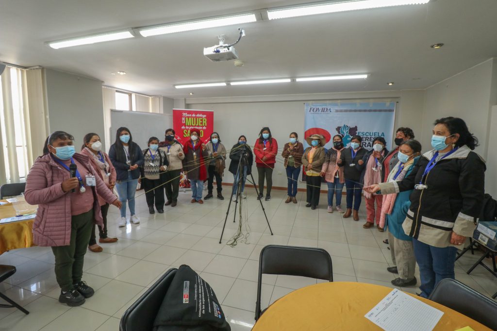 Mujeres de Junín y Huancavelica concluyeron con éxito la Escuela de Lideresas Rurales en Cambio Climático y Género