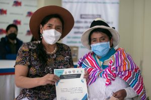 8M: Realizan reconocimiento a lideresas campesinas y nativas por el aporte al desarrollo sostenible de su comunidad