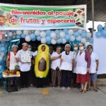 Mercados saludables: Comerciantes logran mejoras en la aplicación de prácticas saludables para que sus mercados sean competitivos y resilientes frente a peligros sanitarios y climáticos