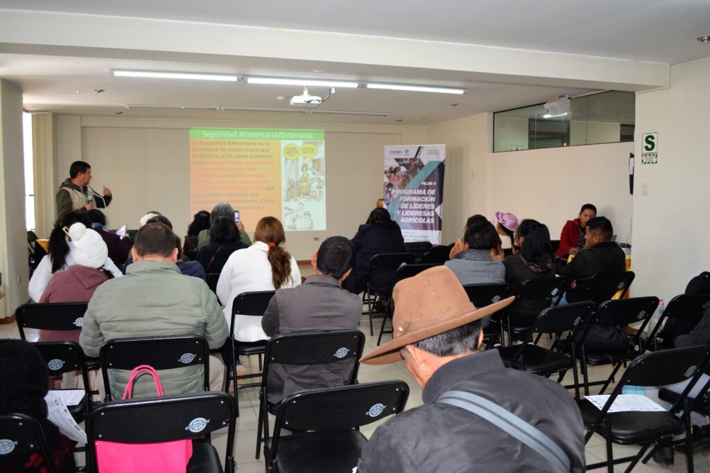 Integrantes del Grupo Impulsor de lideresas y líderes Agrarios de Junín, participaron en el Taller: “Vocería Política II”
