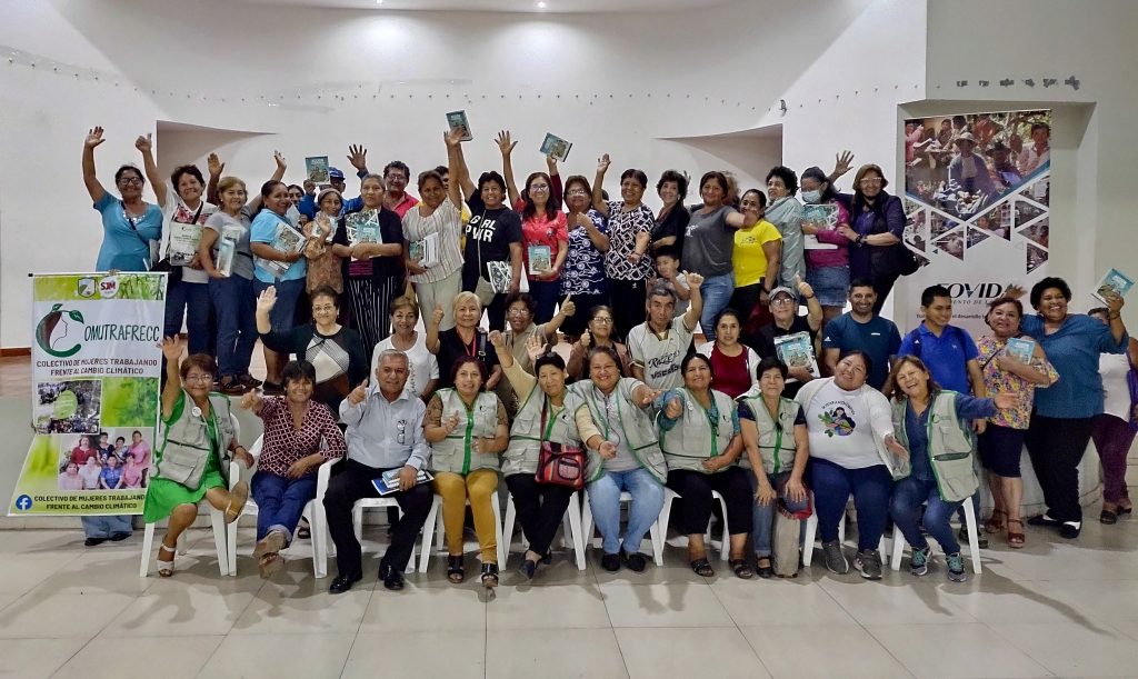 Mujeres vigilantes de San Juan De Miraflores impulsan políticas ambientales municipales frente al cambio climático