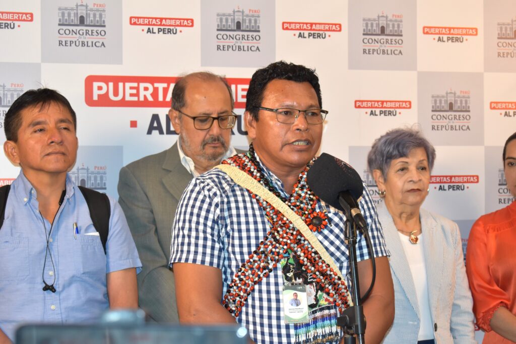 Congreso pone en riesgo el apoyo internacional a comunidades indígenas y organizaciones de la sociedad civil