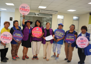 Más de mil firmas respaldan la exigencia de un Sistema Local de Cuidados en Villa El Salvador